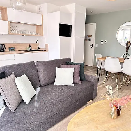 *new* Alba 6 Pax 8min Appartement Serris